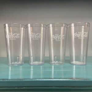 😀Set of 4 Coca-Cola drinking glasses⭐️